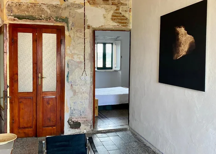 Casa Mare Arte E Design * 利沃诺